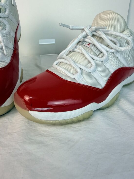 Air Jordan 11 Retro Low Cherry Red/White Mens Sneakers Size 10 Pre-Owned main image 6
